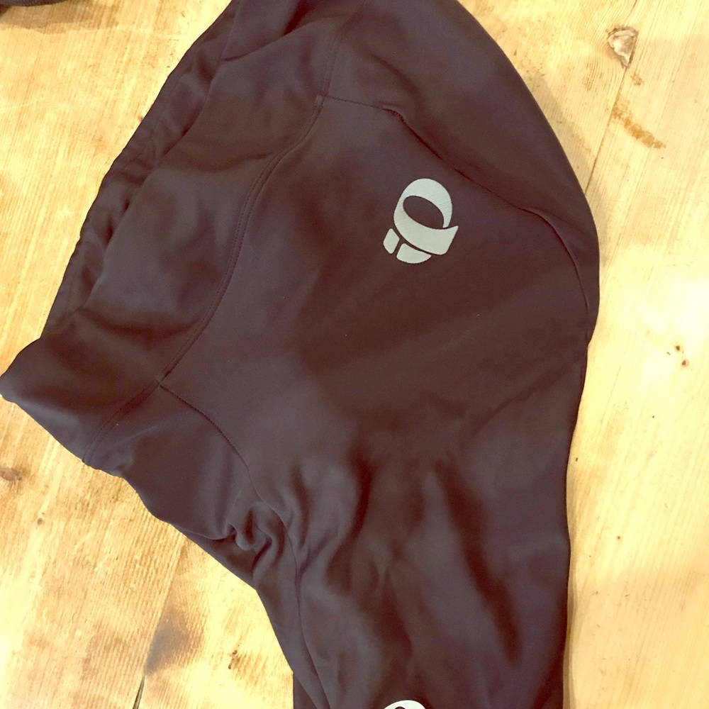 Pearl Izumi Select  padded cycling shorts